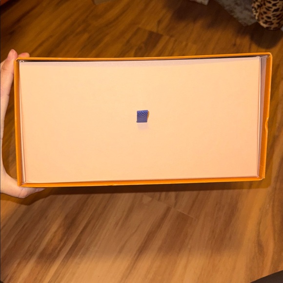 Authentic Louis Vuitton Box - Picture 5 of 11